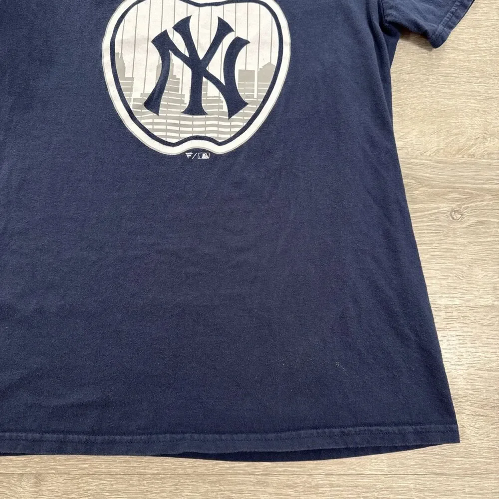 New York Yankees Shirt Big Apple Logo Women's Blue Fanatics Small Cotton Tee